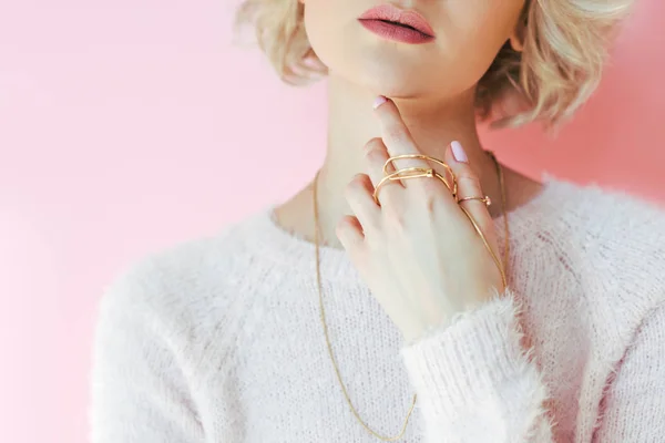 Cropped Shot Sensual Young Woman Holding Jewelry Hand Isolated Pink — Stock Photo, Image