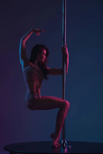 Sensual Sporty Girl Dancing Pole Blue — Stock Photo, Image