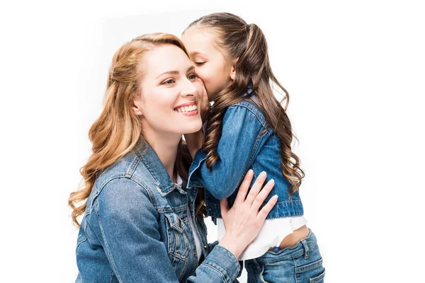 Pequena Criança Dizendo Segredo Para Mãe Isolada Branco — Fotografia de Stock