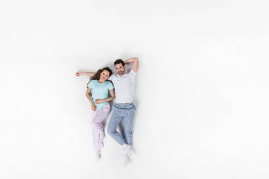 birlikte beyaz izole çift pijama yalan Üstten Görünüm
