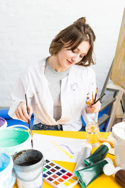 Young Artistic Girl Making Paint Samples Light Studio — Stock Photo, Image