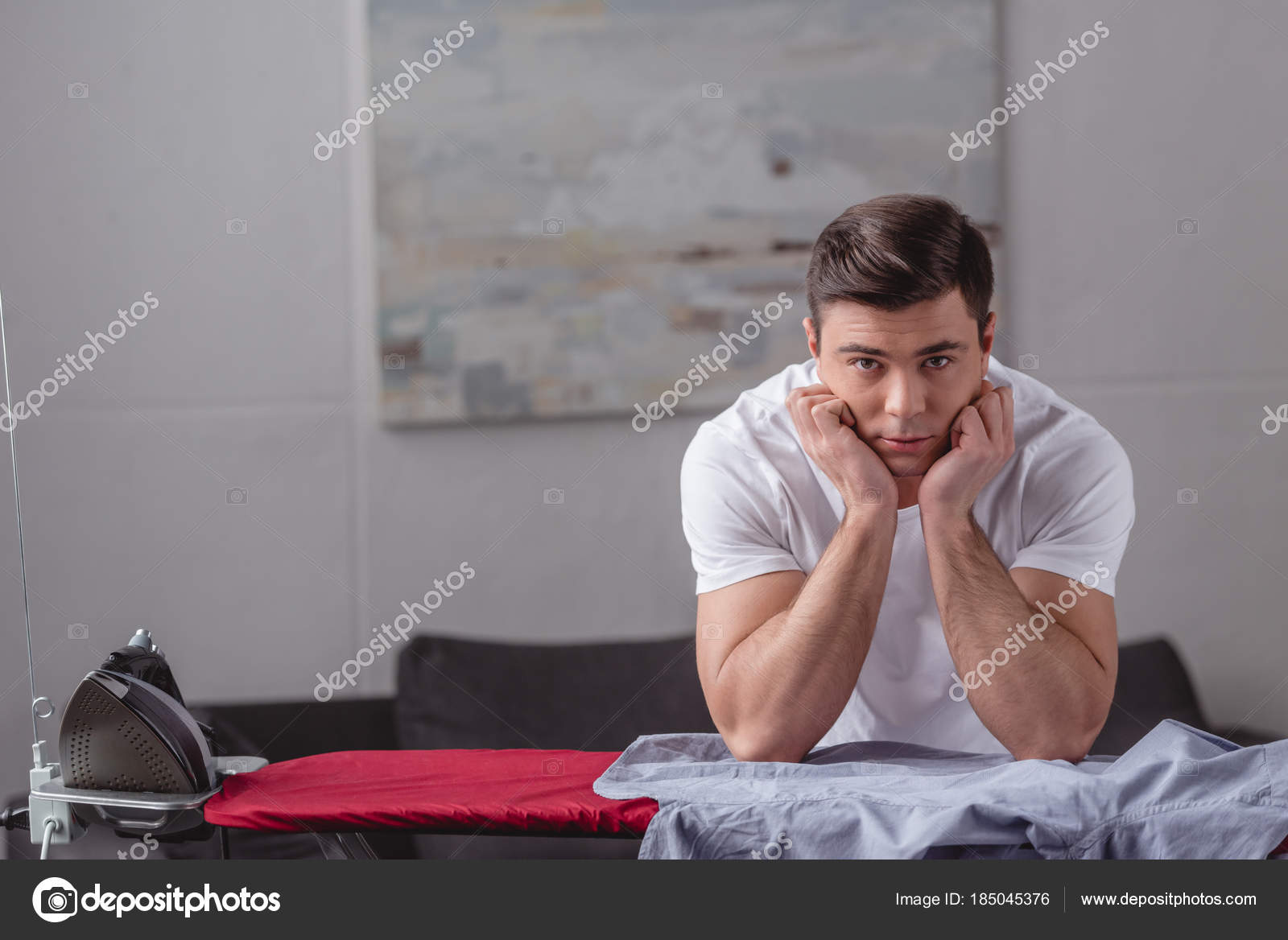 Handsome Man Resting Chin Hands Looking Camera Living Room — Stock