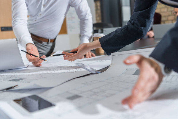 архитекторы