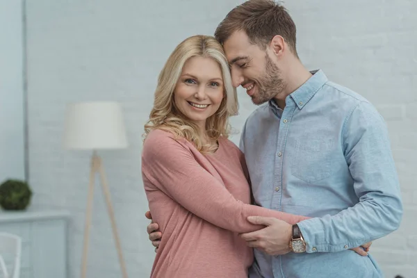 Portrait Happy Mother Grown Son Hugging Each Other — Stock Photo, Image