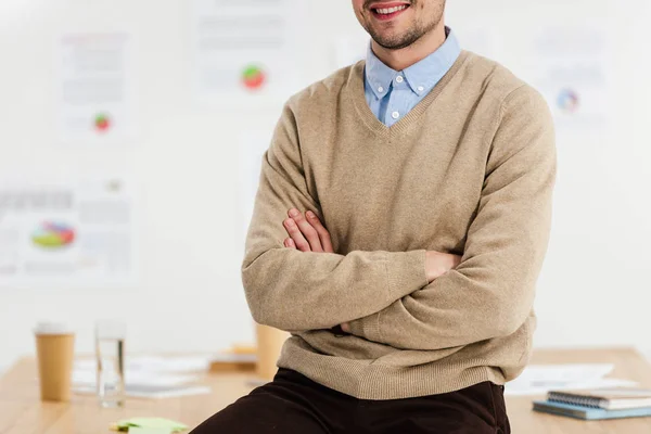 Partial View Smiling Marketing Manager Arms Crossed Leaning Workplace Office — Stock Photo, Image