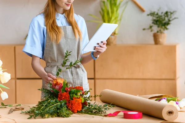 Cropped Shot Smiling Young Florist Using Digital Tablet While Working — Stock Photo, Image