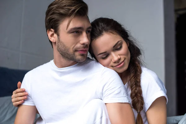 Young Man Woman Tenderly Embracing Bedroom — Stock Photo, Image