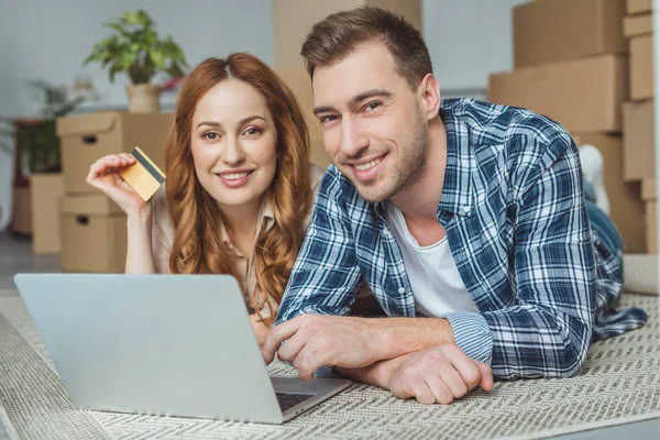 Compras en línea — Foto de Stock