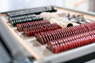 Oda danışmanlık optometrist birçok farklı deneme lensler