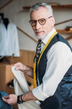 gri saç terzi kumaş Dikiş Atölyesi'nde seçme