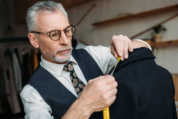 Handsome Senior Tailor Measuring Jacket Tape Measure Sewing Workshop — Stock Photo, Image