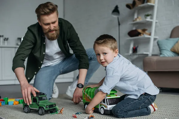 Father Little Son Playing Toy Cars Together Floor Home — Stock Photo, Image