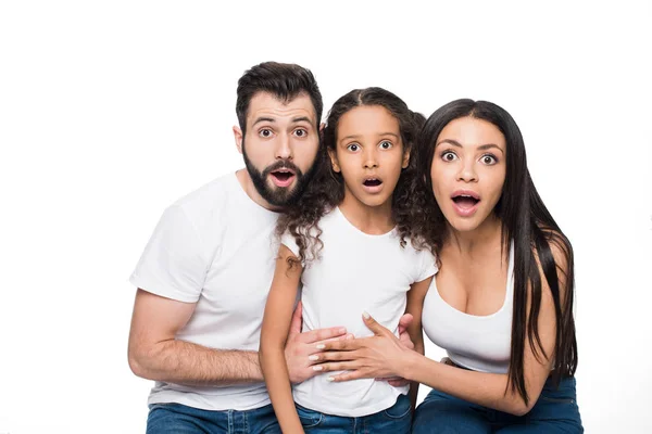 Überraschte multiethnische Familie — Stockfoto