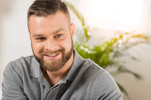 Handsome bearded man — Stock Photo