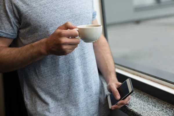 Kaffee trinken am Morgen — Stockfoto
