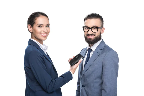 Giornalista intervistando un uomo d'affari — Foto stock