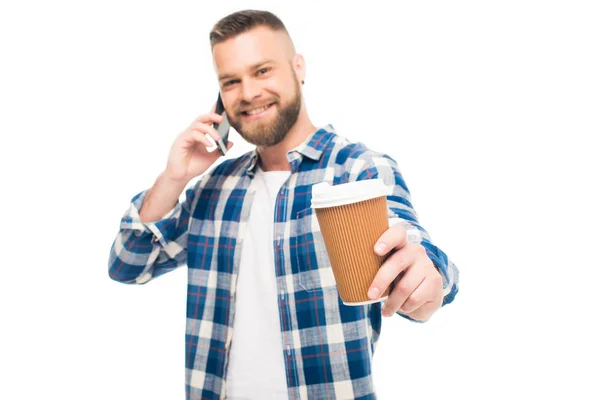 Hombre barbudo hablando por teléfono - foto de stock