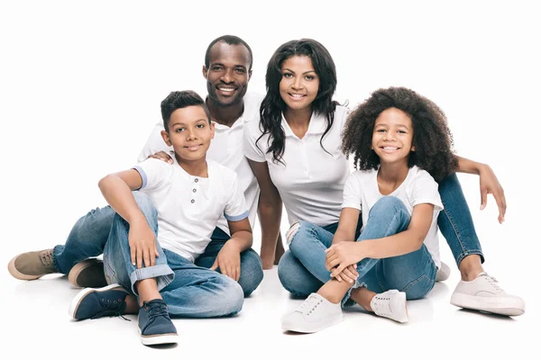 Heureuse famille afro-américaine — Photo de stock