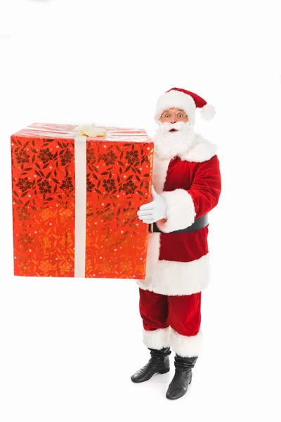 Santa Claus con caja de regalo - foto de stock