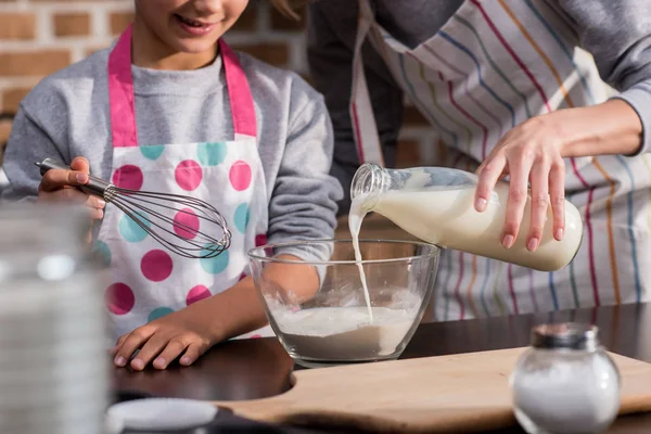 Making dough process — Stock Photo