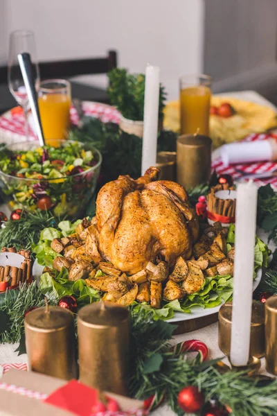 Delicious christmas dinner — Stock Photo