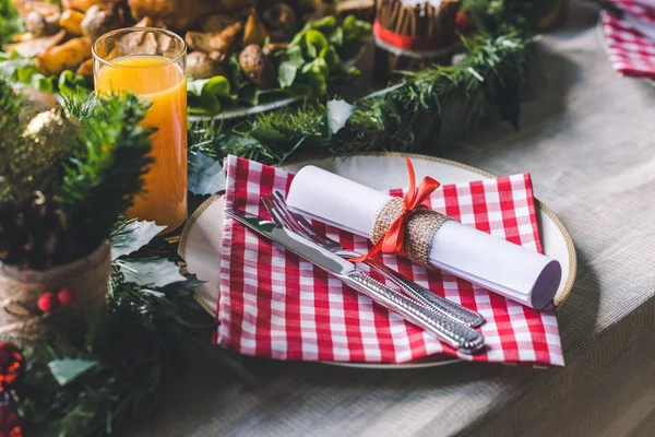 Christmas table setting — Stock Photo