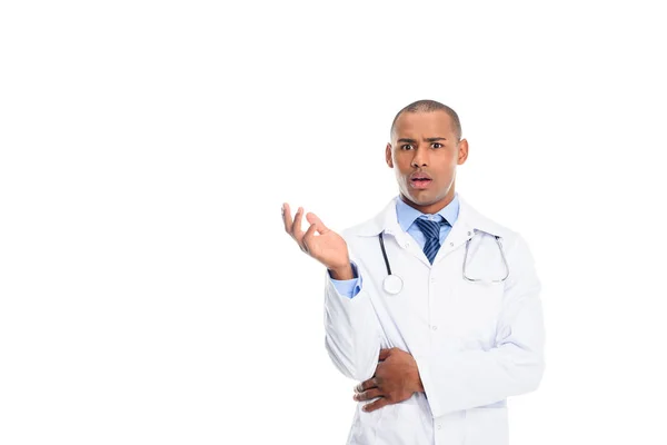 Chocado Africano americano masculino médico — Fotografia de Stock
