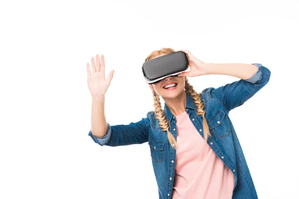 Mädchen im Virtual-Reality-Headset — Stockfoto