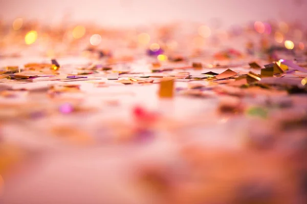 Fond de confettis dorés — Photo de stock