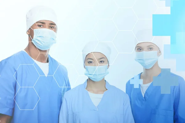 Multiethnic surgeons — Stock Photo