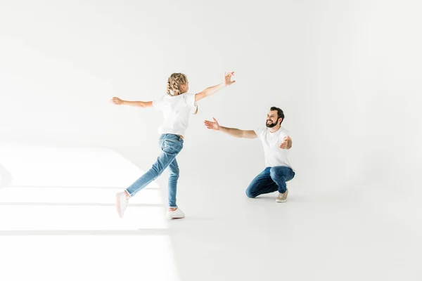 Feliz padre e hija - foto de stock