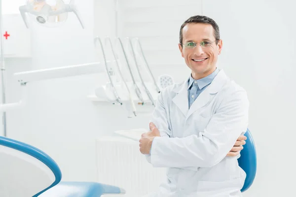 Dentist — Stock Photo