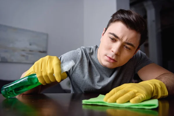 Cleaning — Stock Photo