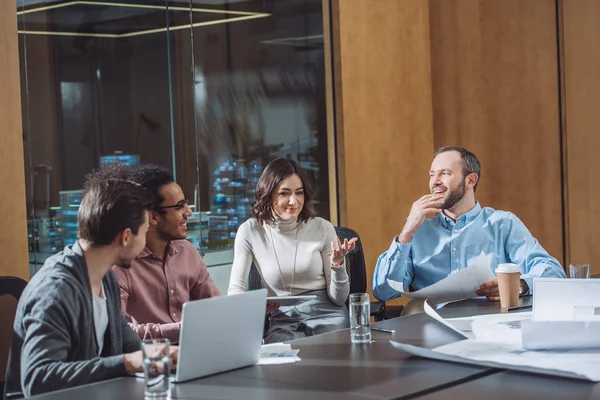 Le travail d'équipe — Photo de stock