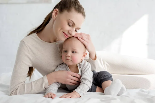 Madre - foto de stock