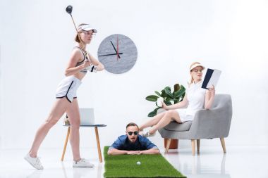 Golf oynayanlar