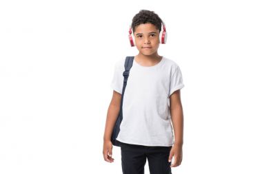 Kulaklığımda Afro-Amerikan okul çocuğu