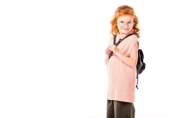 Niño Pelo Rojo Con Mochila Mirando Cámara Aislada Blanco — Foto de Stock