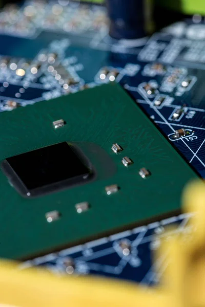 Fokus Selektif Dari Chip Motherboard Komputer Dan Rincian Lainnya — Stok Foto