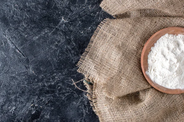 Top View Flour Bowl Sackcloth Marble Surface — Stock Photo, Image