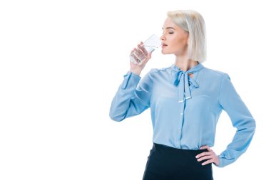 güzel şık iş kadını içme suyu, beyaz izole