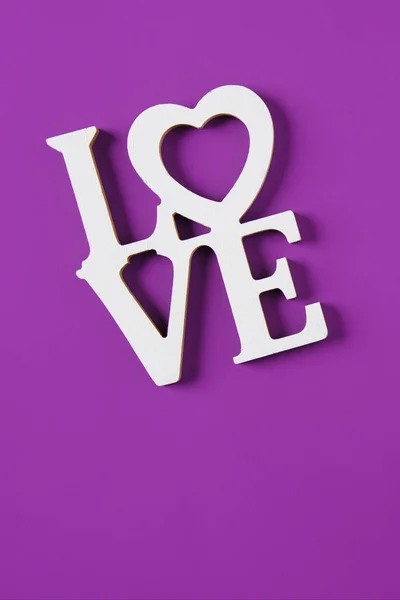 Top View Word Love Isolated Purple Valentines Day Concept — Stock Photo, Image