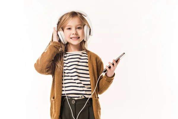 Bedårande Lilla Barnet Lyssnar Musik Med Hörlurar Och Smartphone Isolerad — Stockfoto