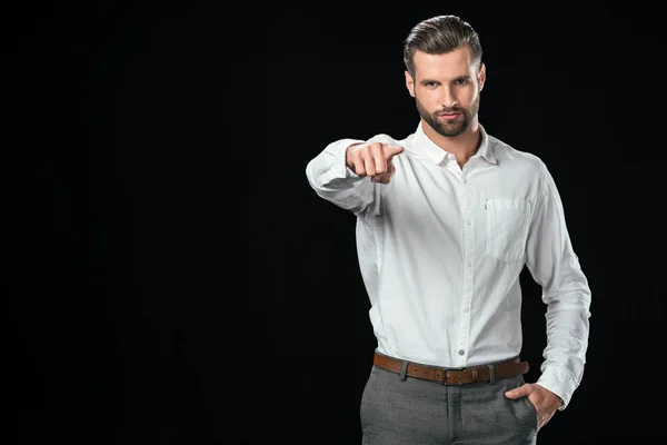 Przystojny Biznesmen Białej Koszuli Wskazując Ciebie Czarnym Tle — Zdjęcie stockowe