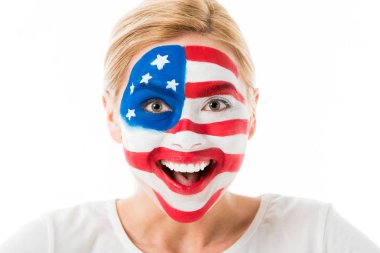 Bayrak beyaz izole boya yüz ABD ile heyecanlı kadın