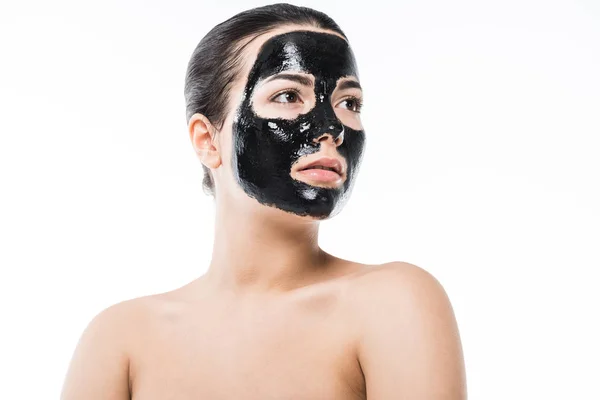 Menina Bonita Máscara Facial Barro Preto Cosmético Olhando Para Longe — Fotografia de Stock