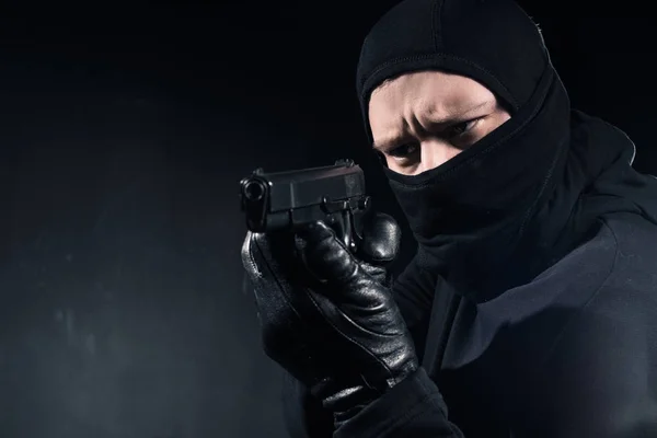 Robber Balaclava Gloves Aiming Gun Black — Stock Photo, Image
