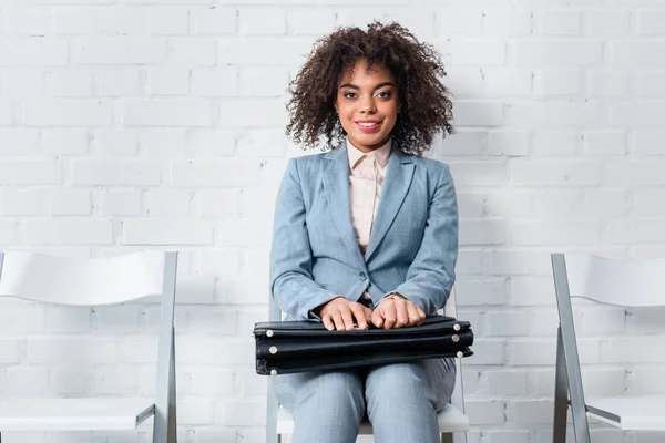 Smiling Female Candidate Briefcase Waiting Interview While Sitting Chair — Stock Photo, Image