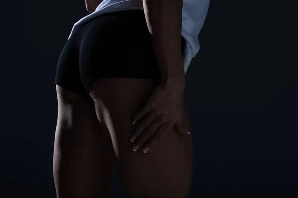 Oříznutý Pohled Sexy Zadek Sportovkyně Izolované Černém Pozadí — Stock fotografie zdarma
