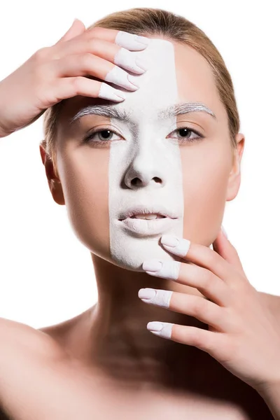 Mulher Atraente Com Tinta Branca Rosto Tocando Testa Queixo Isolado — Fotografia de Stock
